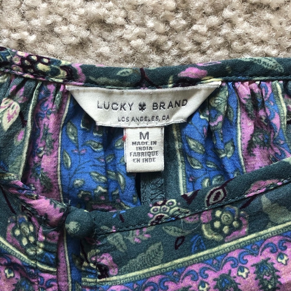 Lucky button down blouse - Picture 3 of 6